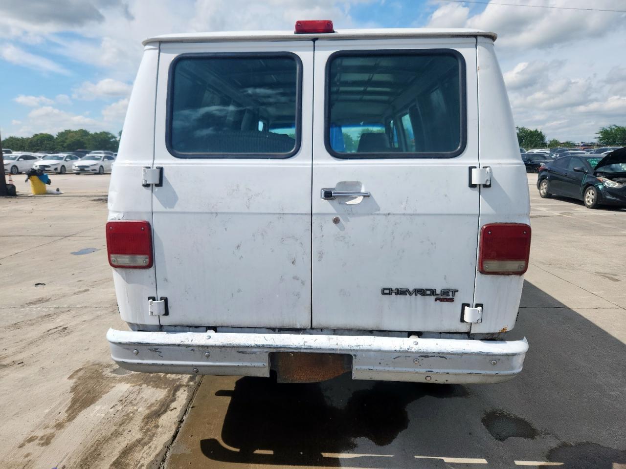 1994 Chevrolet Van G3500 - Image 6