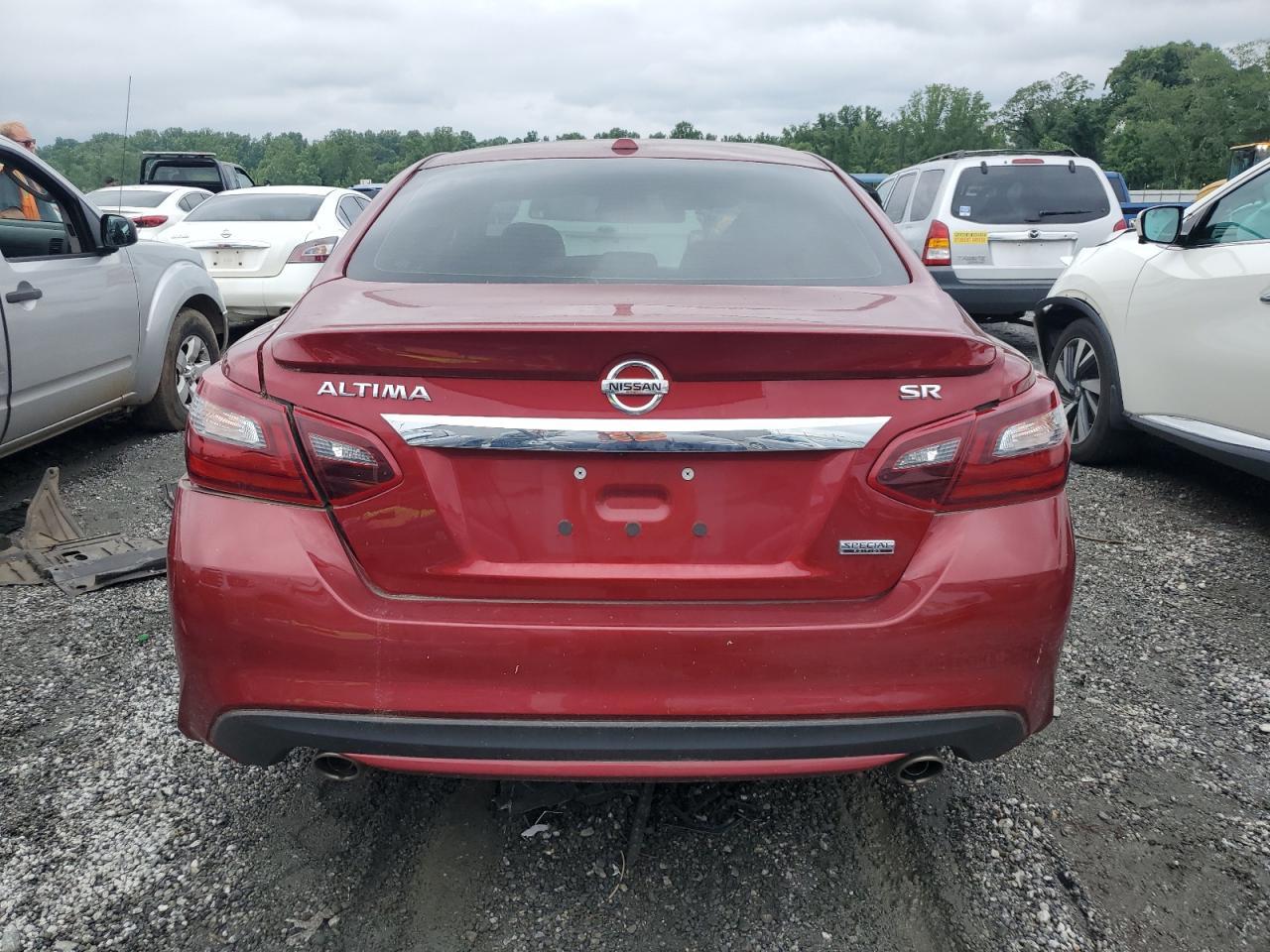 2018 Nissan Altima - Фото 6