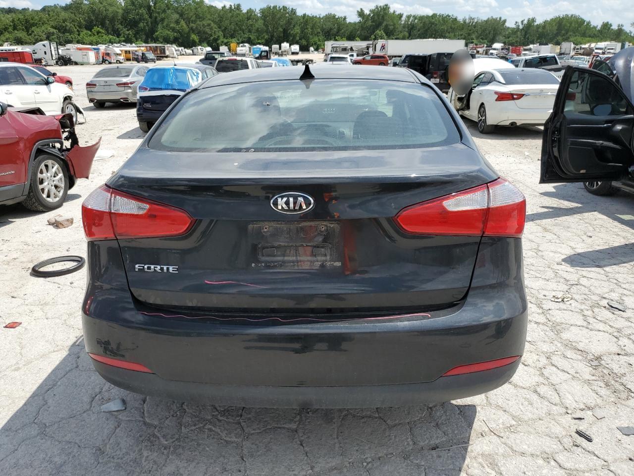 2016 Kia Forte Lx - Image 6