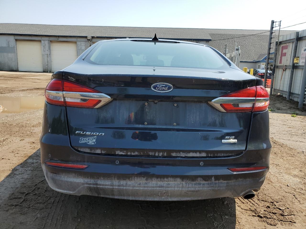 2020 Ford Fusion Se - Фото 6