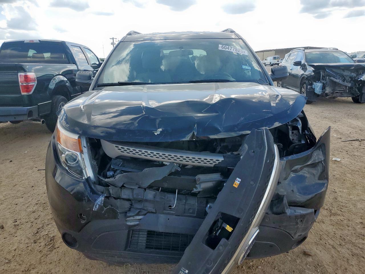 2013 Ford Explorer - Фото 5