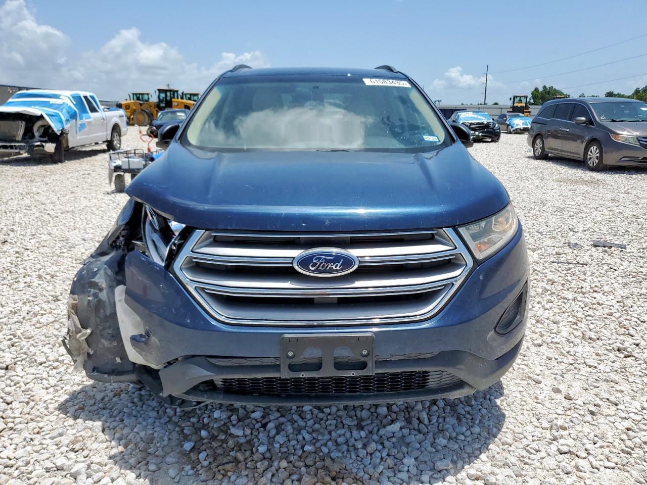 2017 Ford Edge Se - Image 5