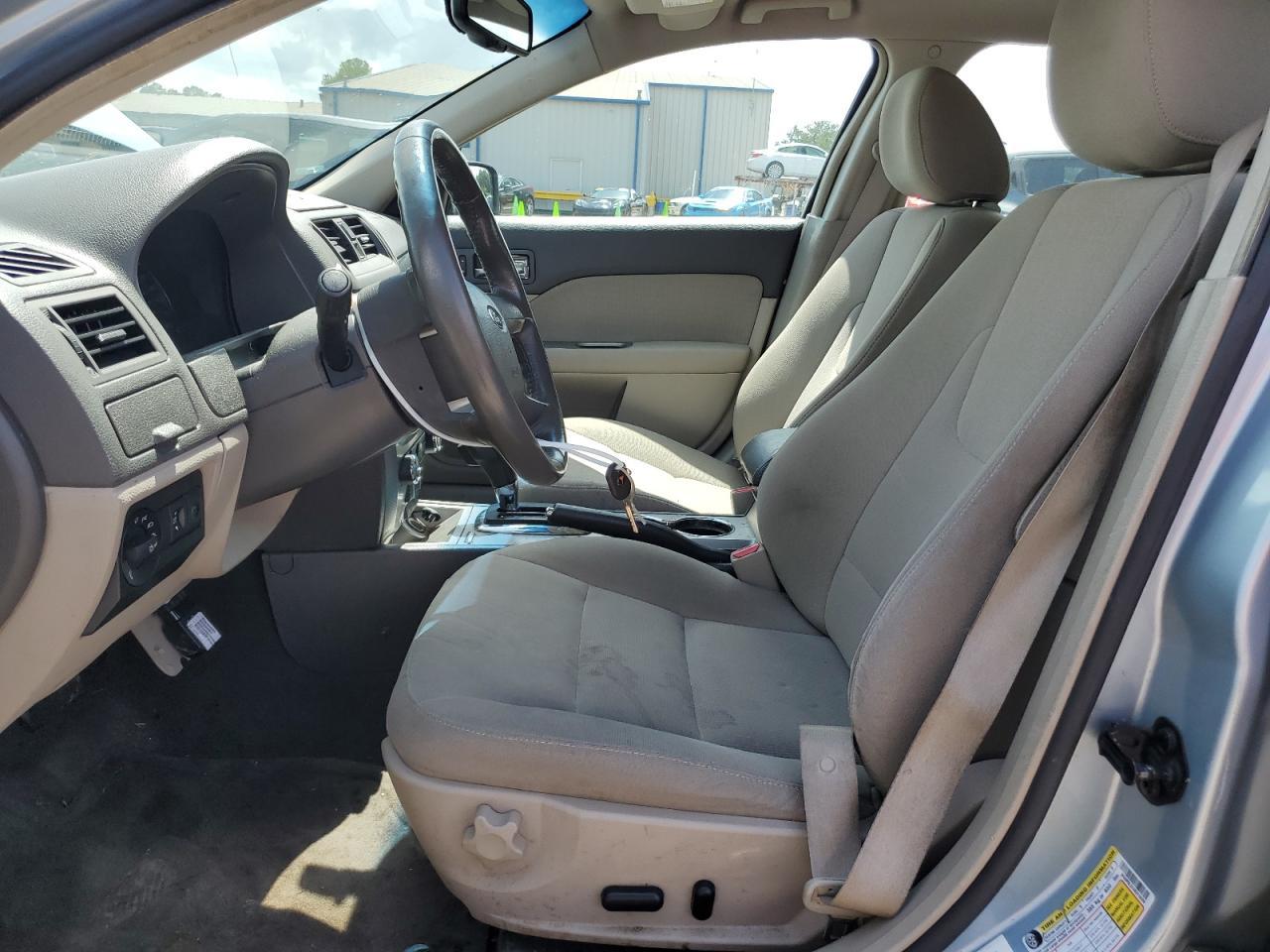 2010 Ford Fusion Hybrid - Image 7