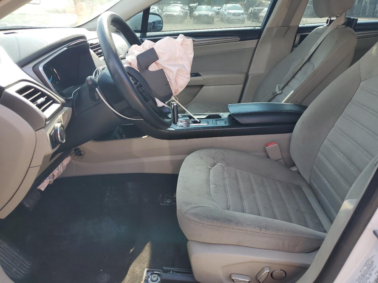 2020 Ford Fusion Se - Фото 7