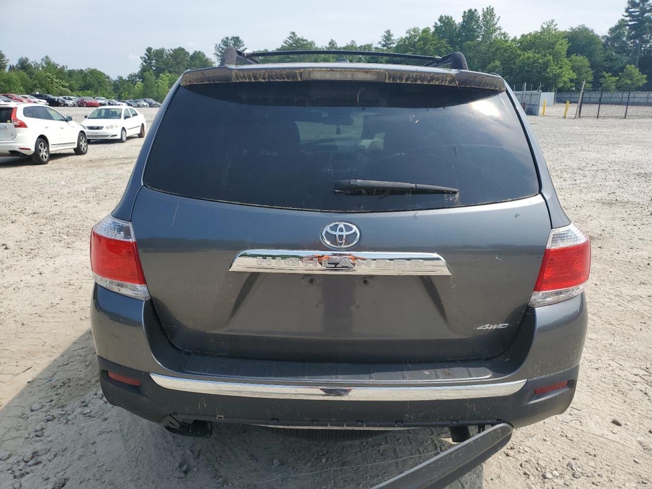 2011 Toyota Highlander Base - Фото 6