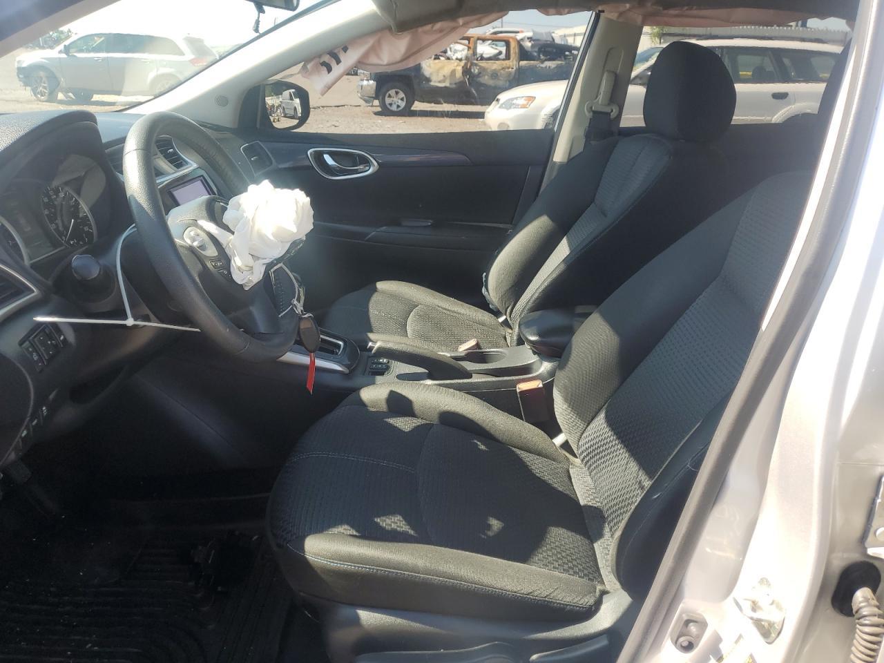 2017 Nissan Sentra S - Фото 7