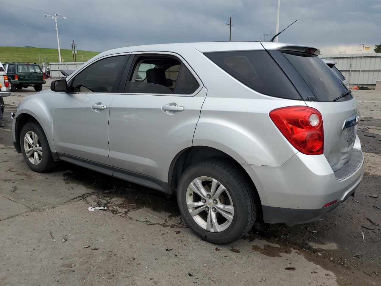 2012 Chevrolet Equinox Ls - Фото 2