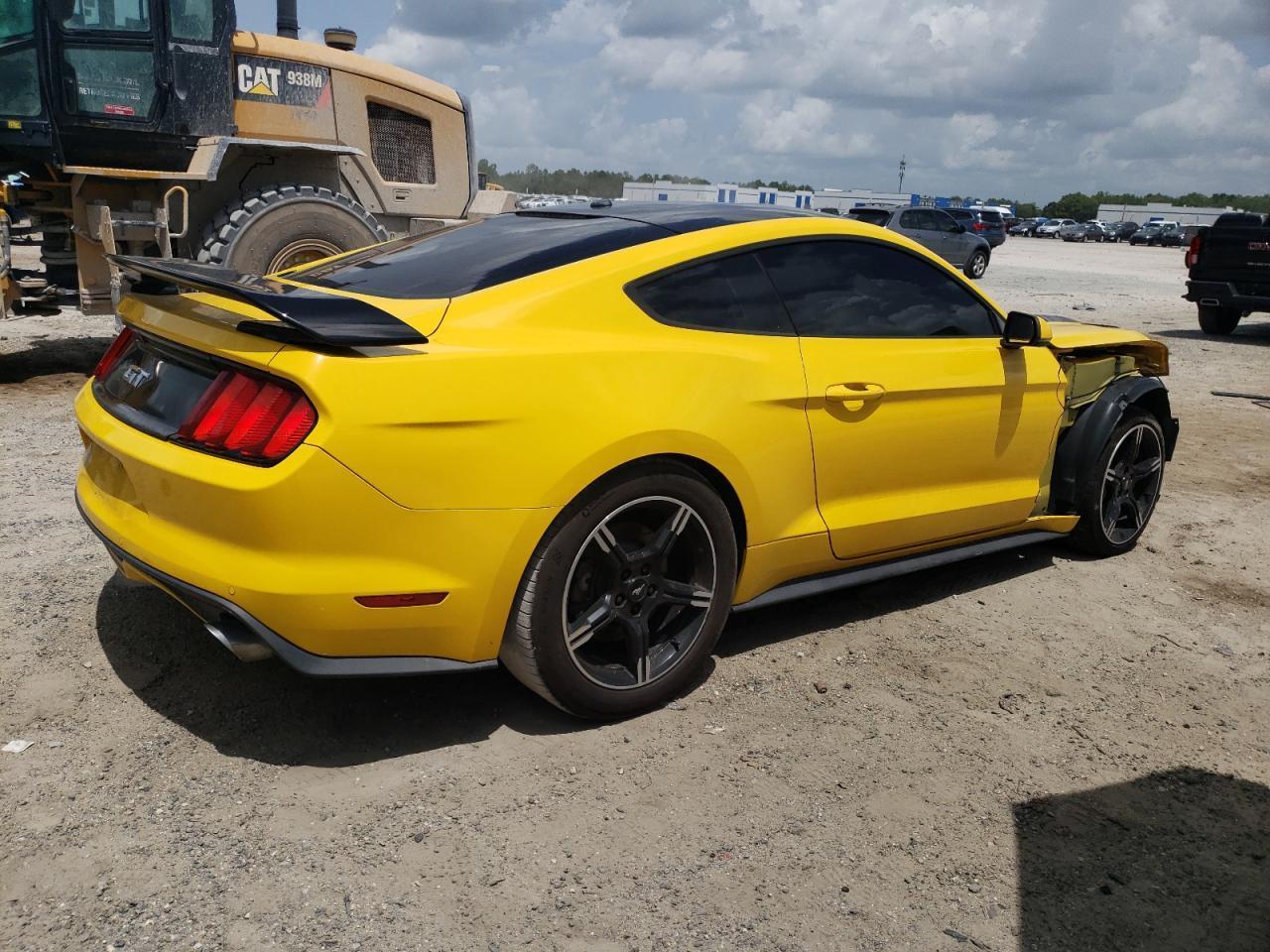 2015 Ford Mustang Gt - Фото 3
