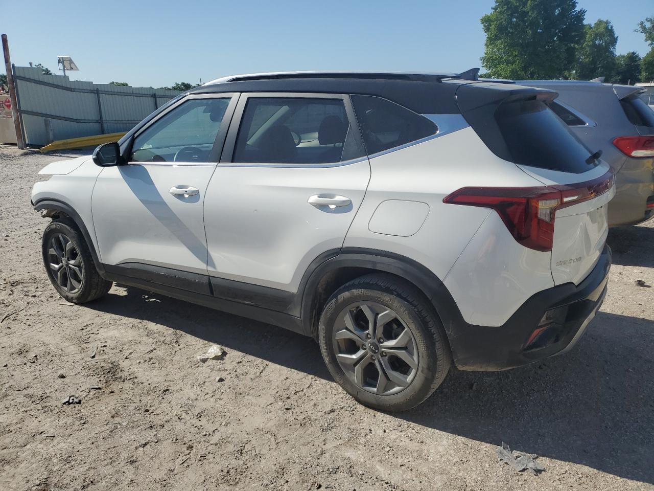 2024 Kia Seltos S - Image 2