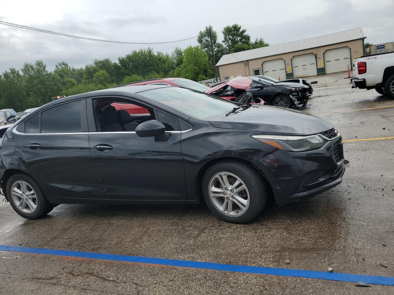 2017 Chevrolet Cruze Lt - Фото 4