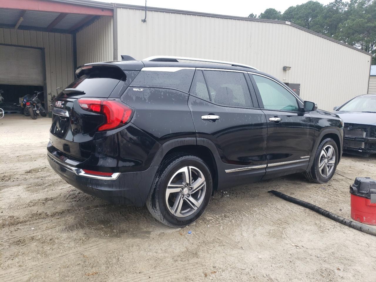 2021 GMC Terrain Slt - Image 3