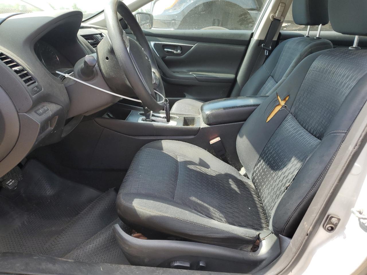 2016 Nissan Altima 2.5 - Image 7