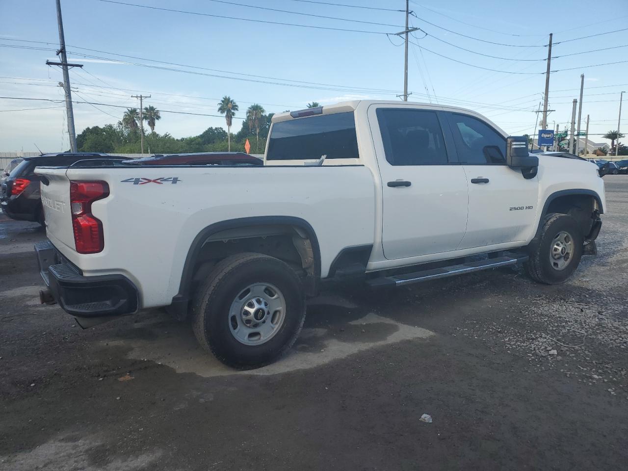 2020 Chevrolet Silverado K2500 Heavy Duty - Image 3