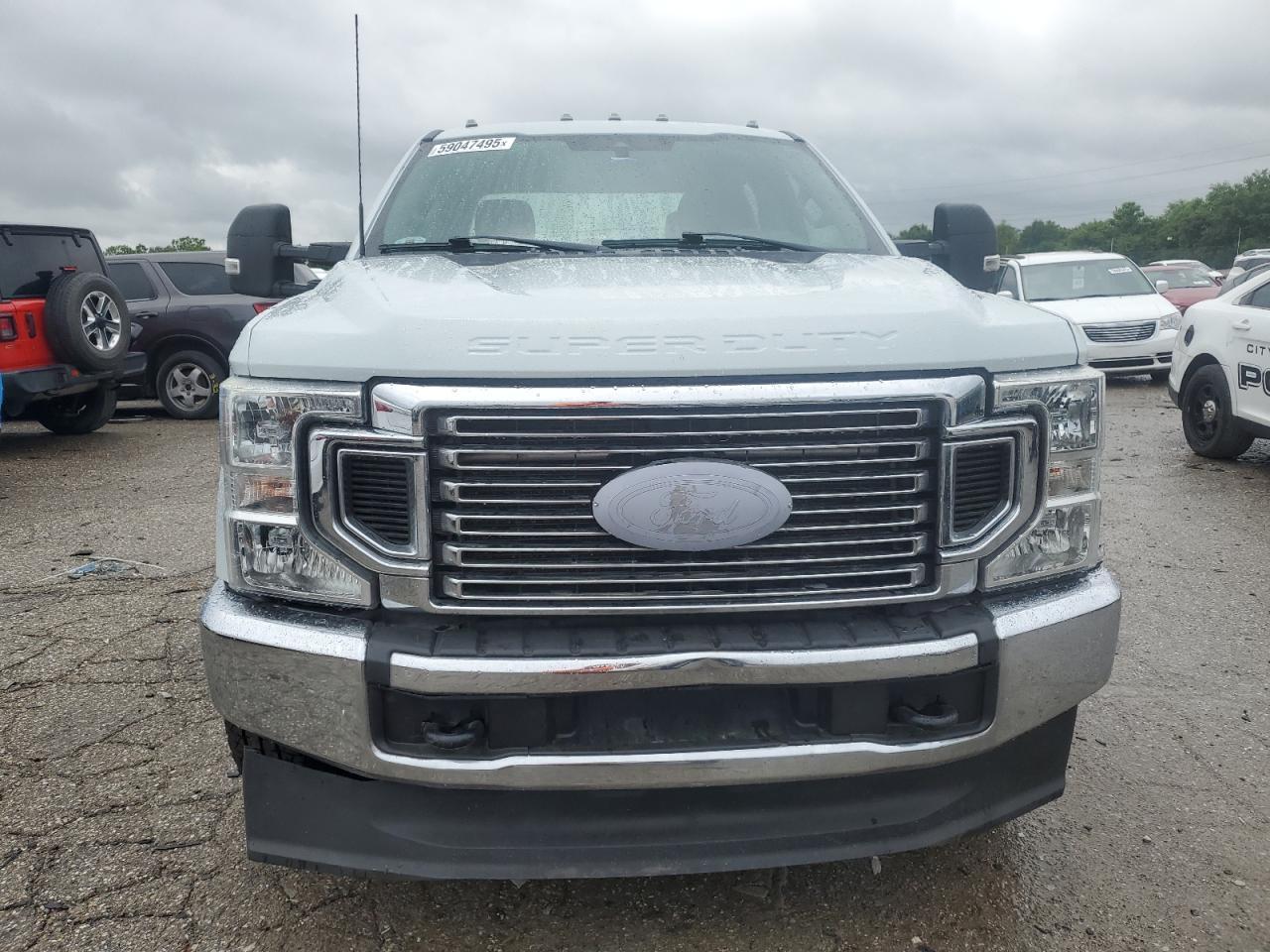 2022 Ford F350 Super Duty - Фото 5