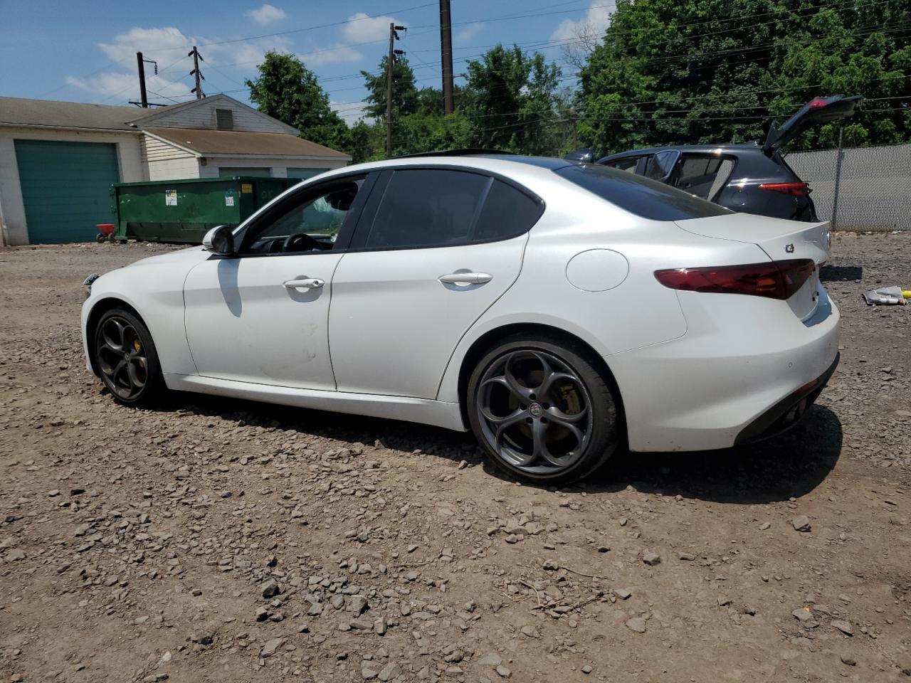 2017 Alfa Romeo Giulia Ti Q4 - Фото 2