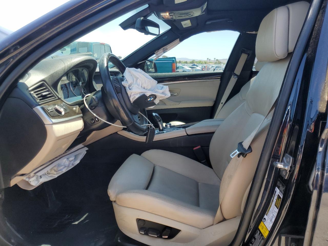 2012 BMW 535 Xi - Image 7