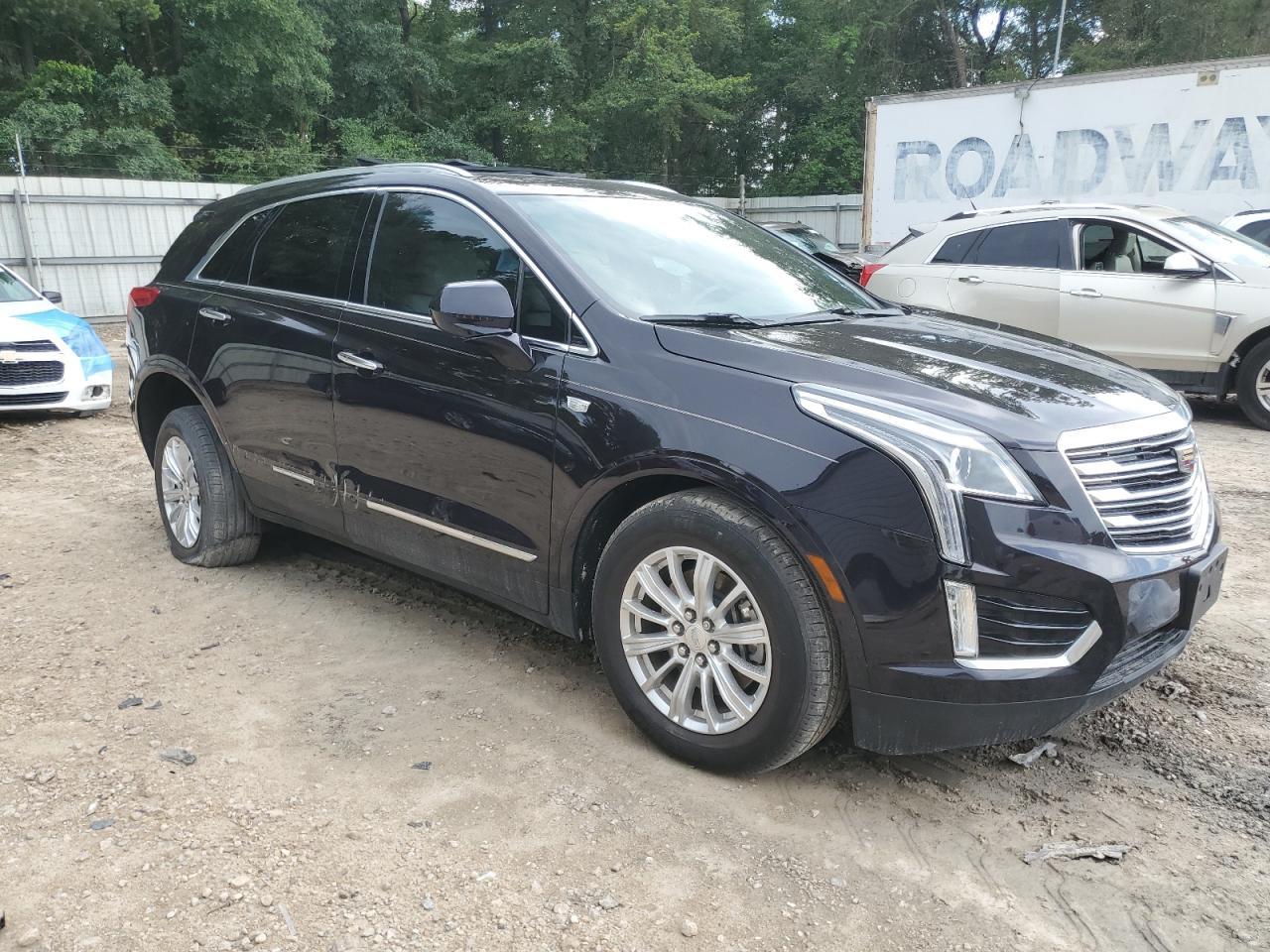 2018 Cadillac Xt4 - Image 4