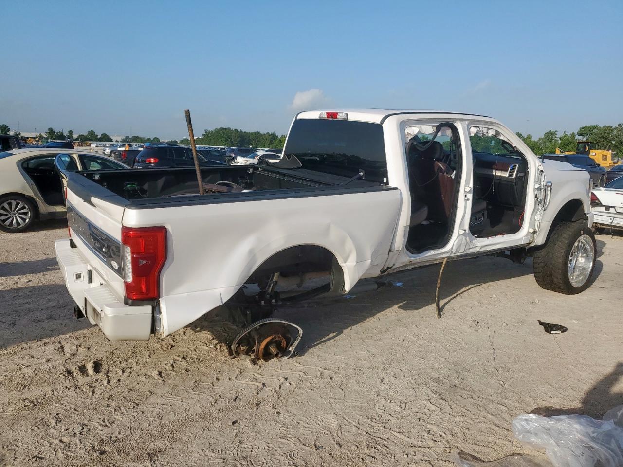 2017 Ford F250 Super Duty - Фото 3