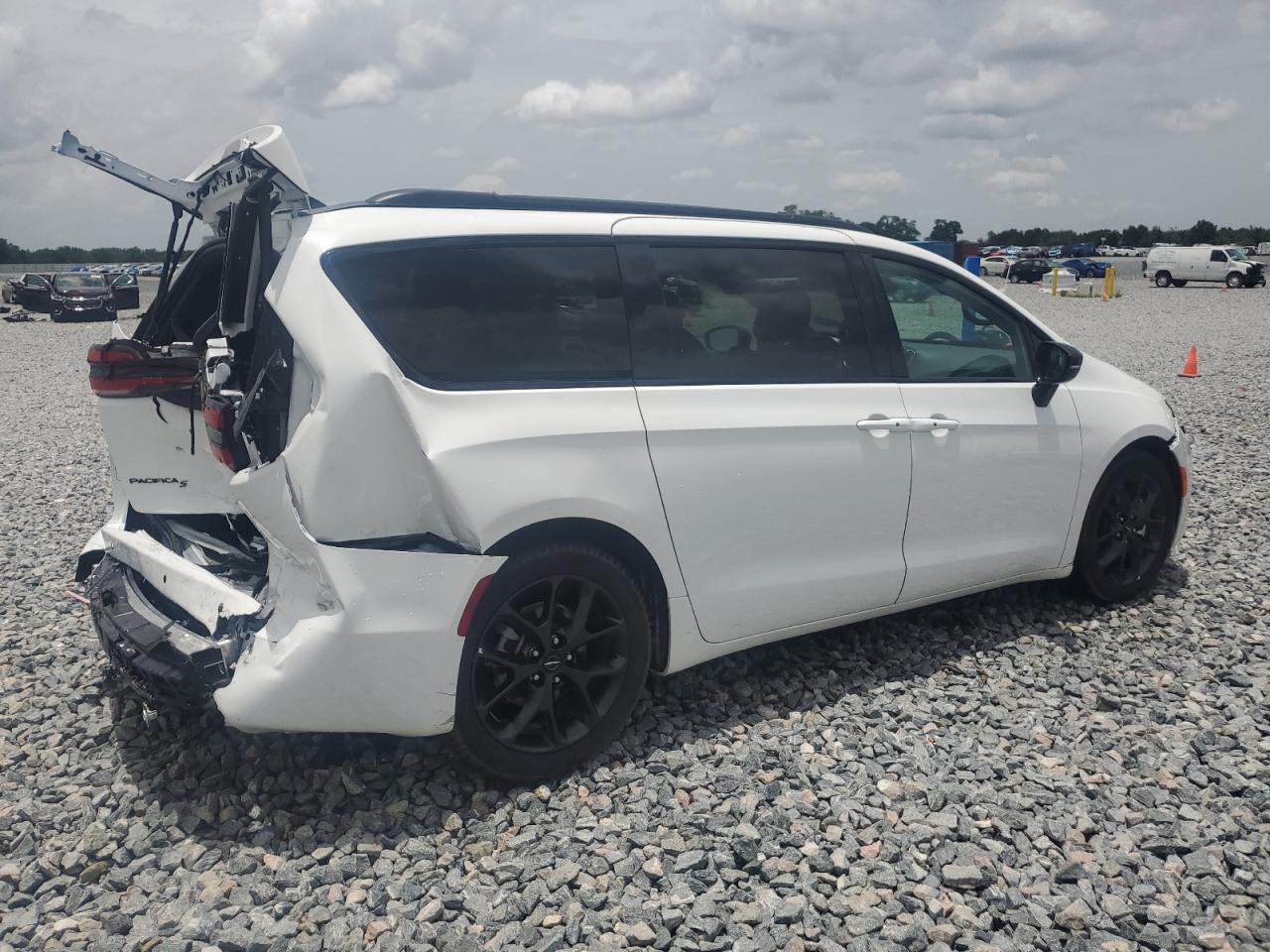 2025 Chrysler Pacifica Limited - Фото 3