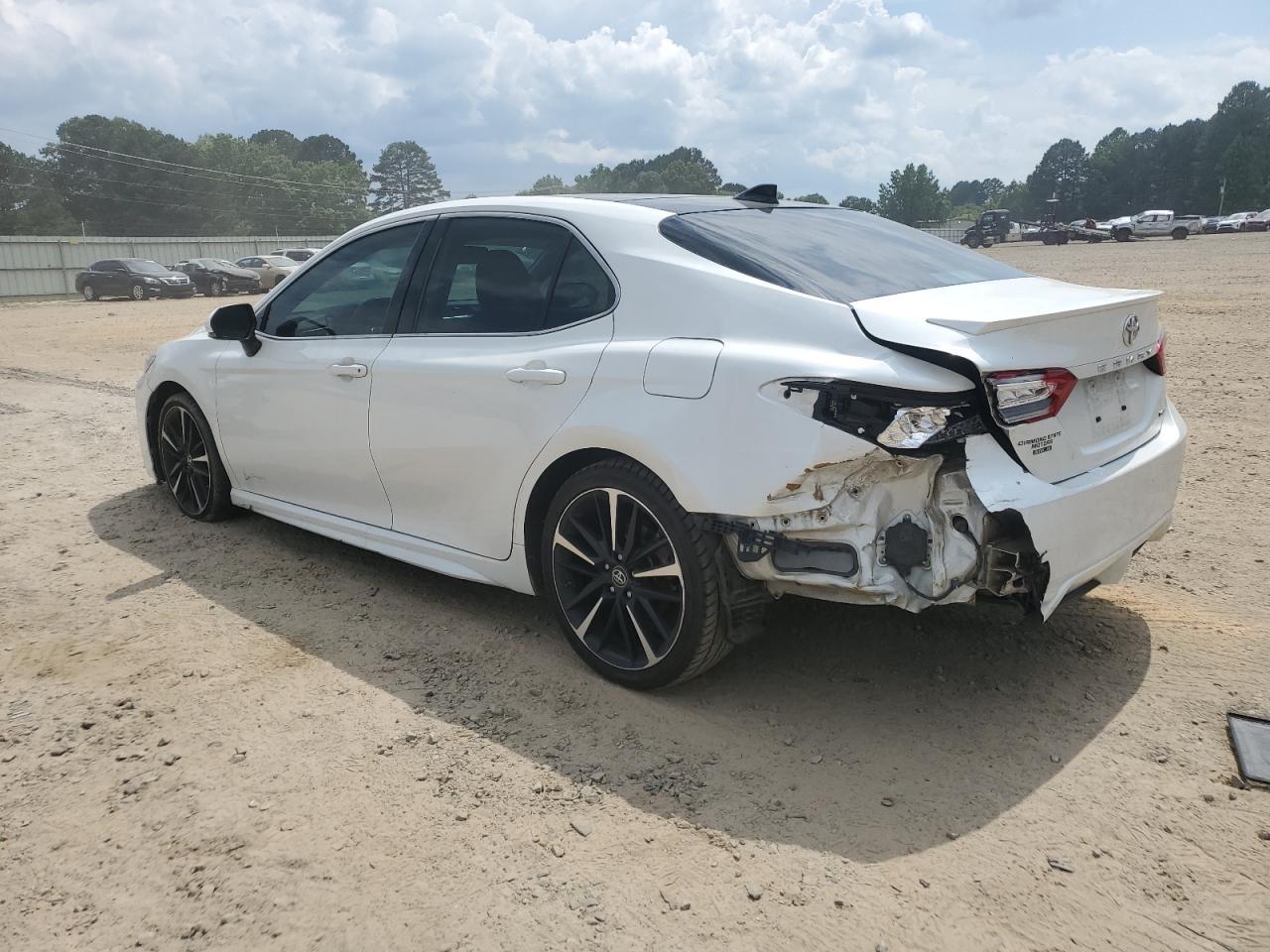 2019 Toyota Camry Xse - Image 2