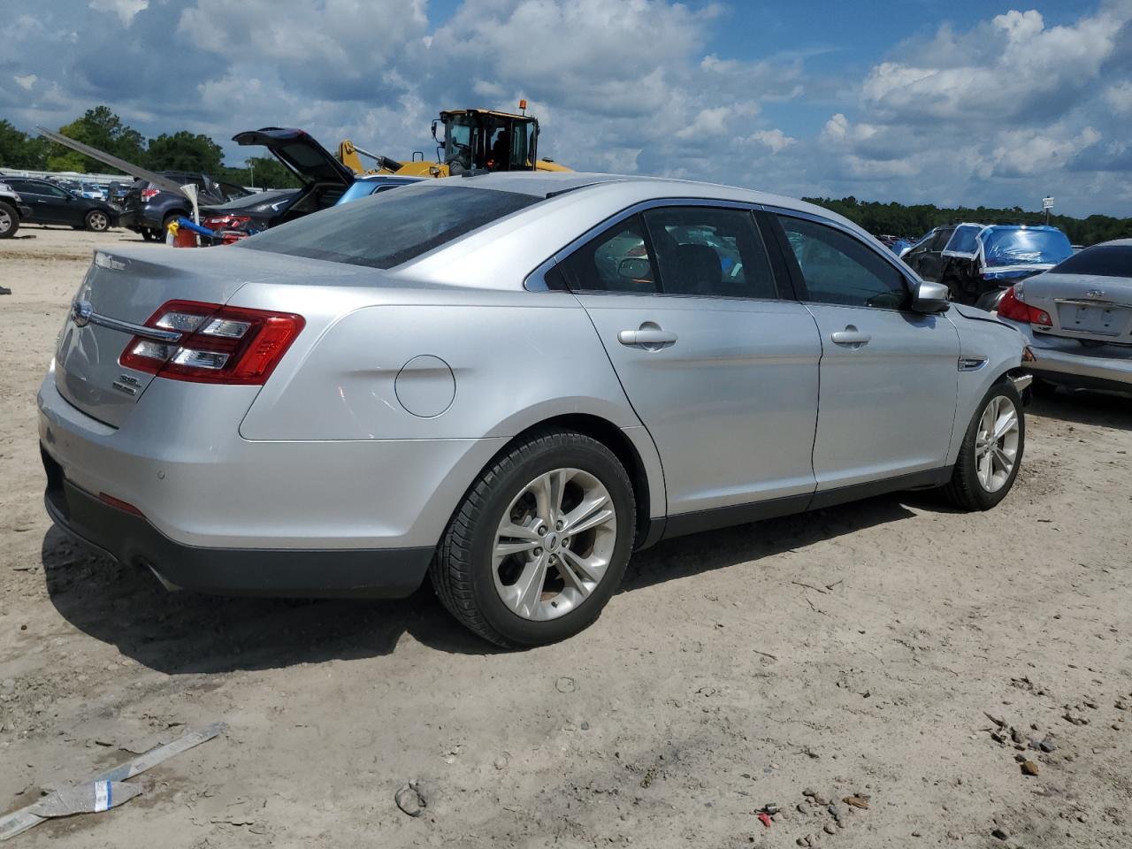 2016 Ford Taurus Sel - Image 3