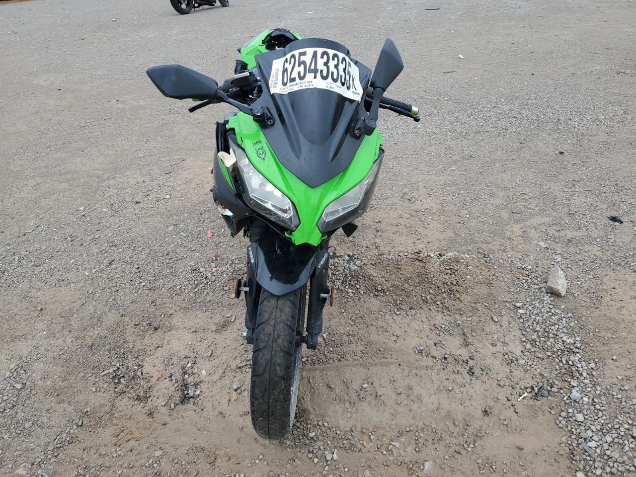 2016 Kawasaki Ex300 B - Image 2