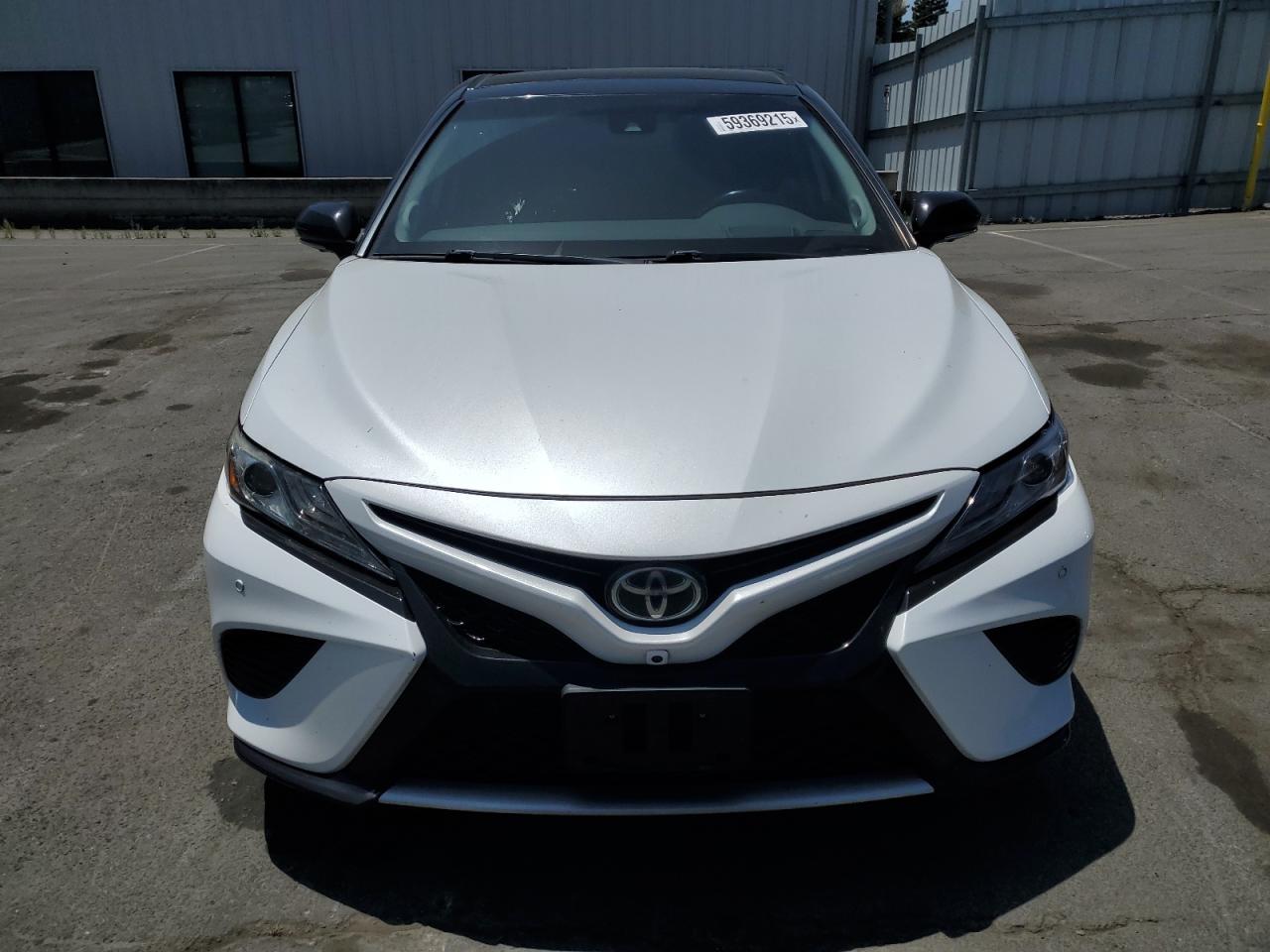 2019 Toyota Camry Xse - Фото 5