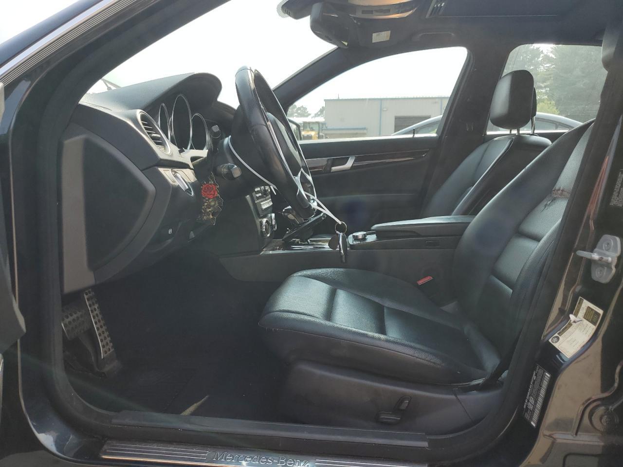 2012 Mercedes-Benz C 300 4Matic - Фото 7