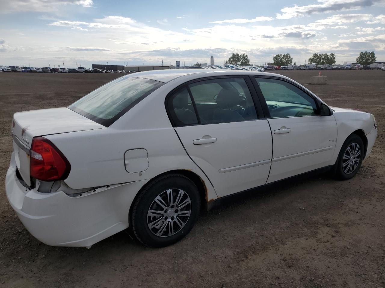 2004 Chevrolet Malibu Ls - Фото 3