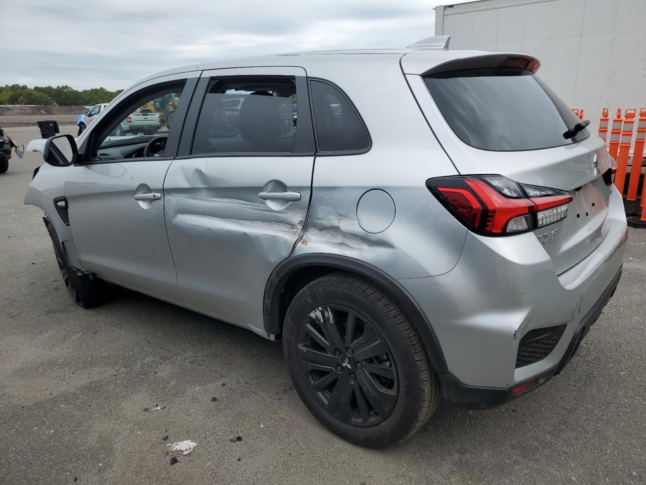 2023 Mitsubishi Outlander Sport S/Se - Фото 2