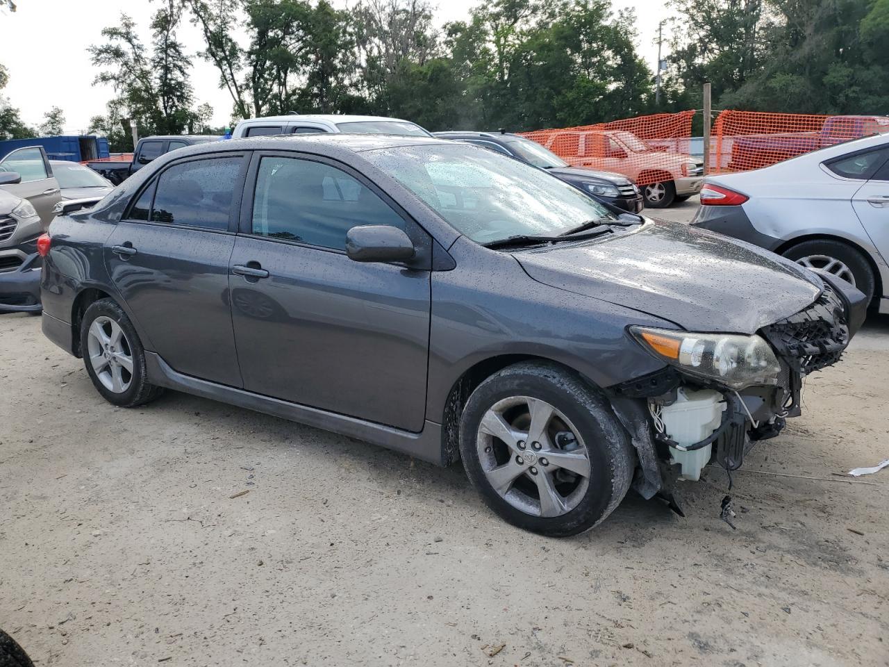 2013 Toyota Corolla Base - Фото 4