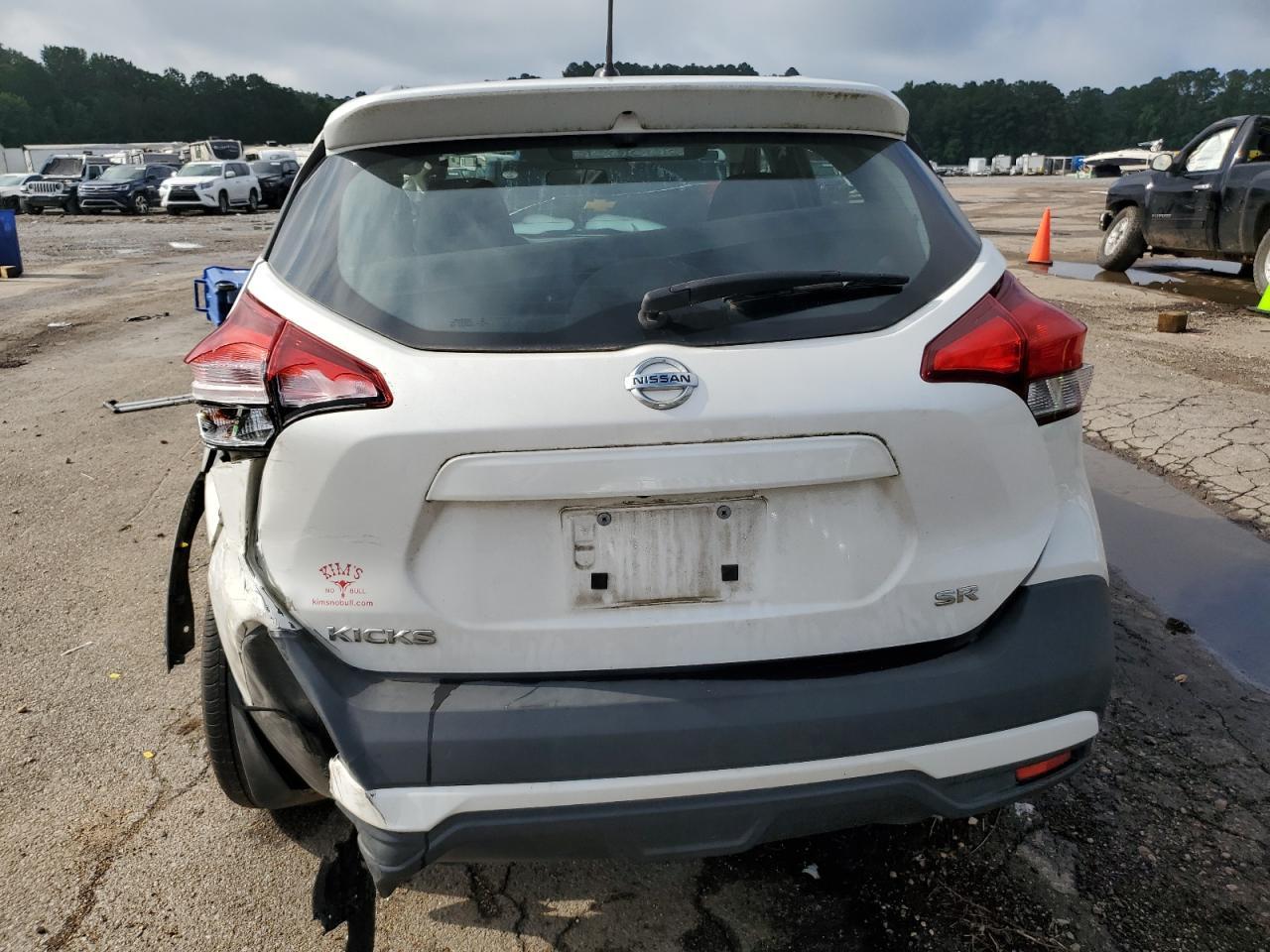 2019 Nissan Kicks S - Фото 6
