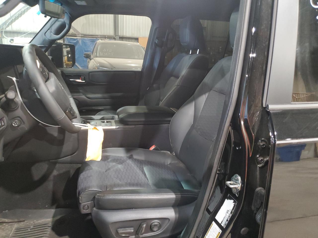 2025 Toyota Land Cruiser Base - Image 7