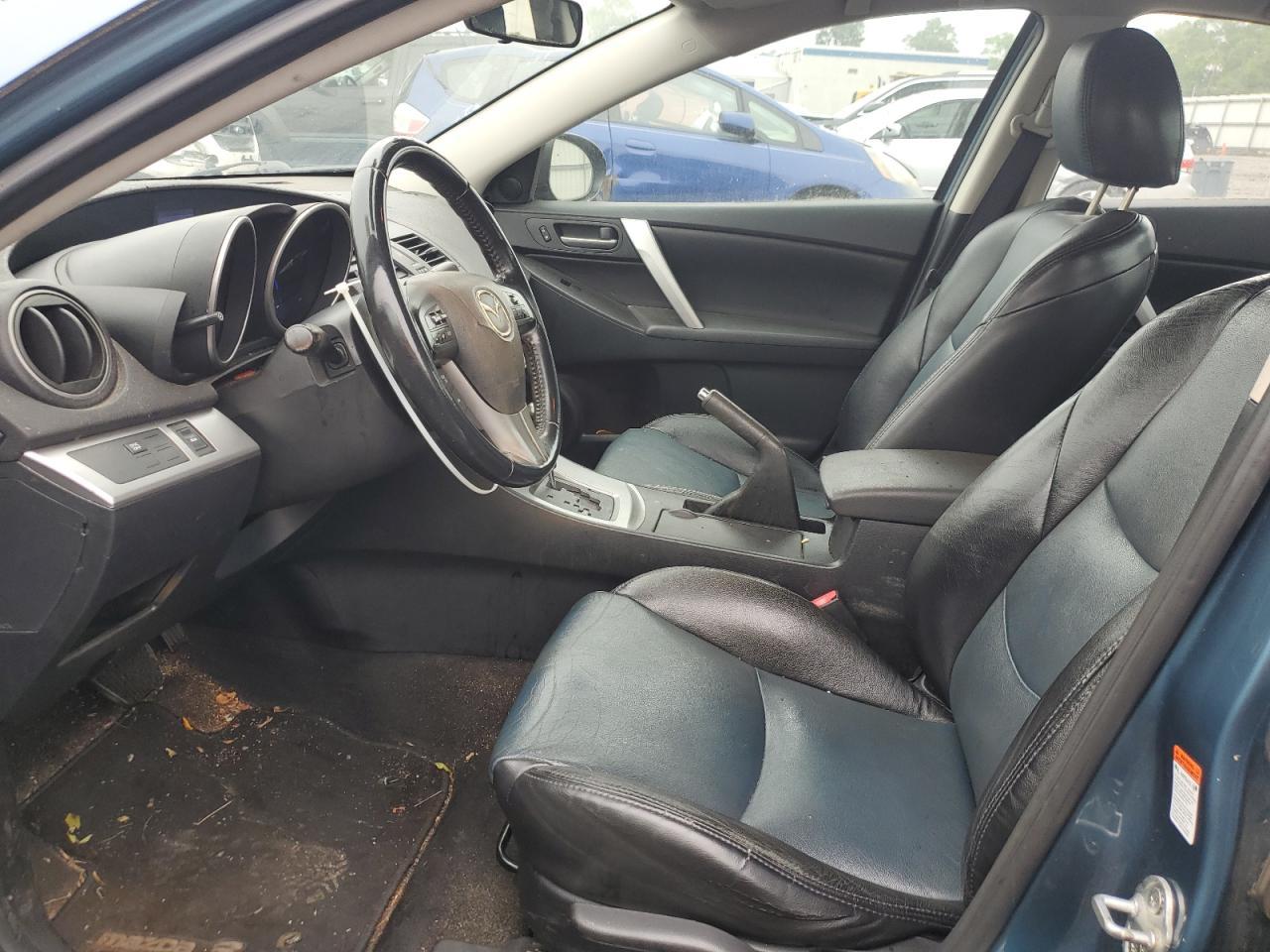 2010 Mazda 3 S - Image 7
