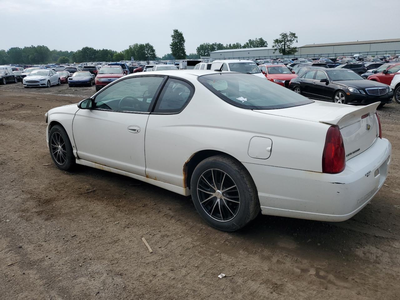 2007 Chevrolet Monte Carlo Lt - Image 2