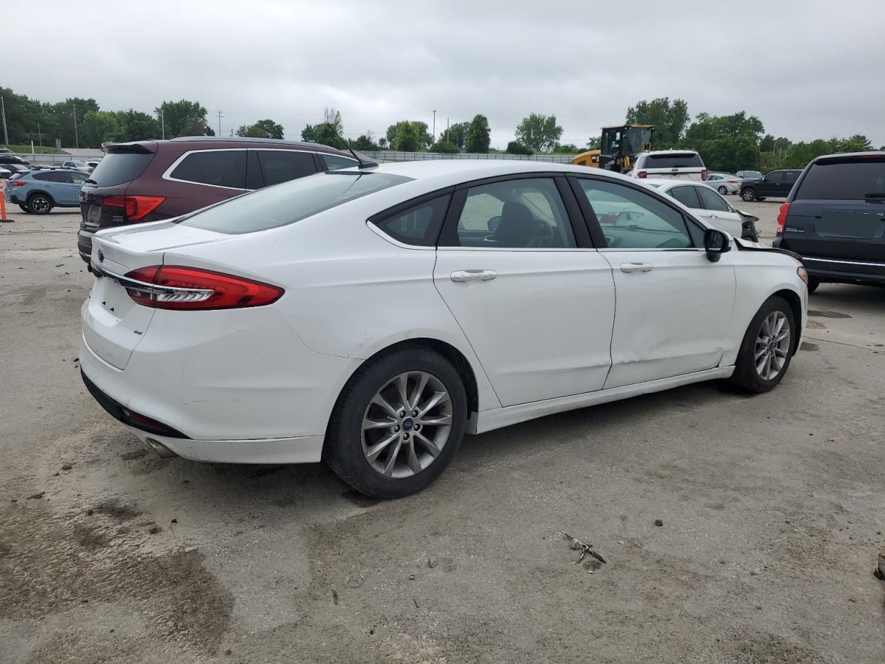 2017 Ford Fusion Se - Фото 3