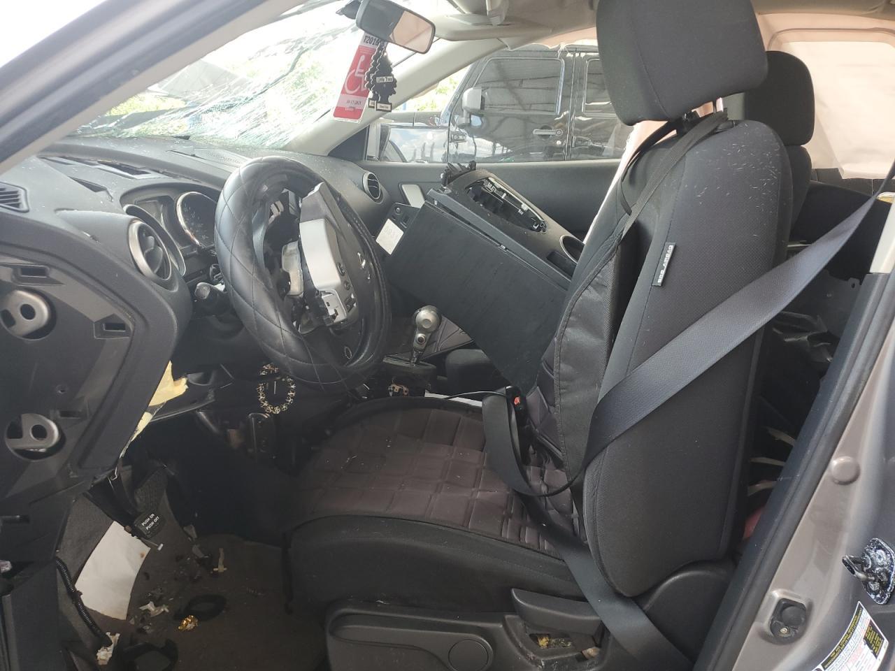 2011 Nissan Rogue S - Image 7