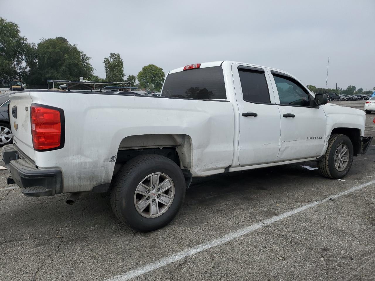 2018 Chevrolet Silverado C1500 - Фото 3