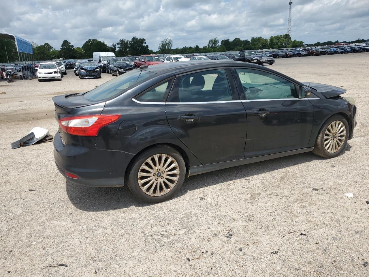 2012 Ford Focus Titanium - Фото 3