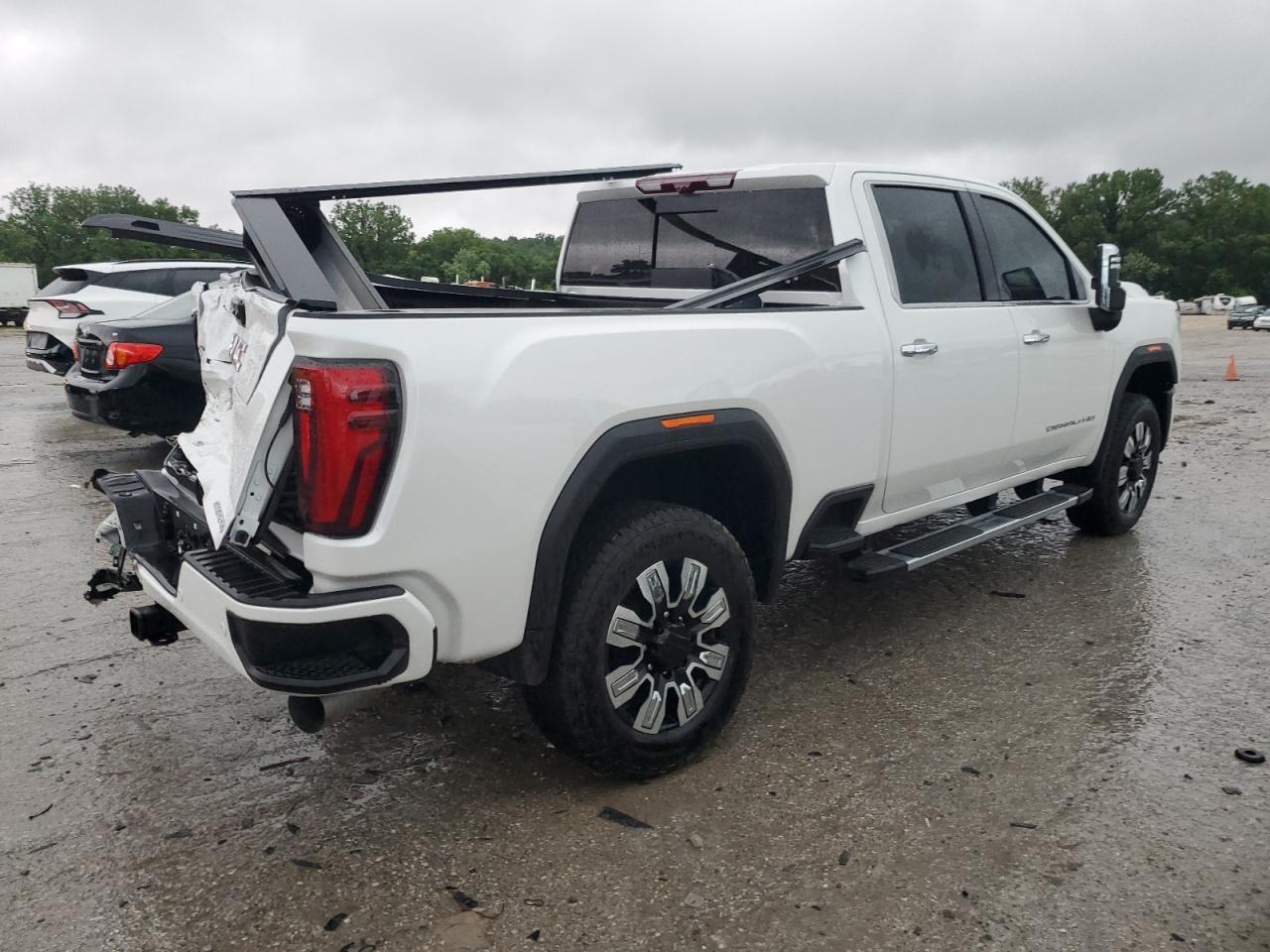 2024 GMC Sierra K2500 Denali - Фото 3