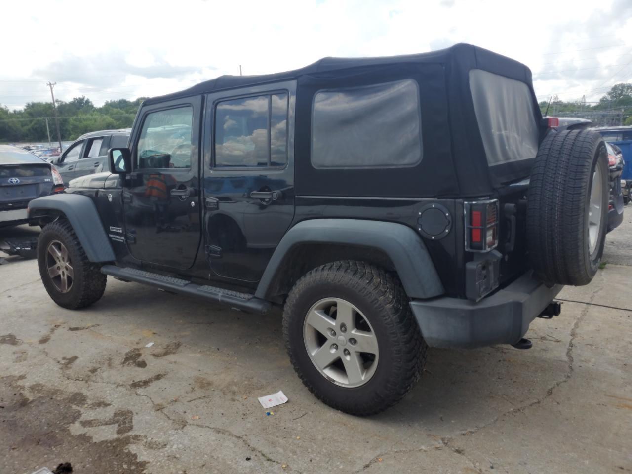 2016 Jeep Wrangler Unlimited Sport - Фото 2