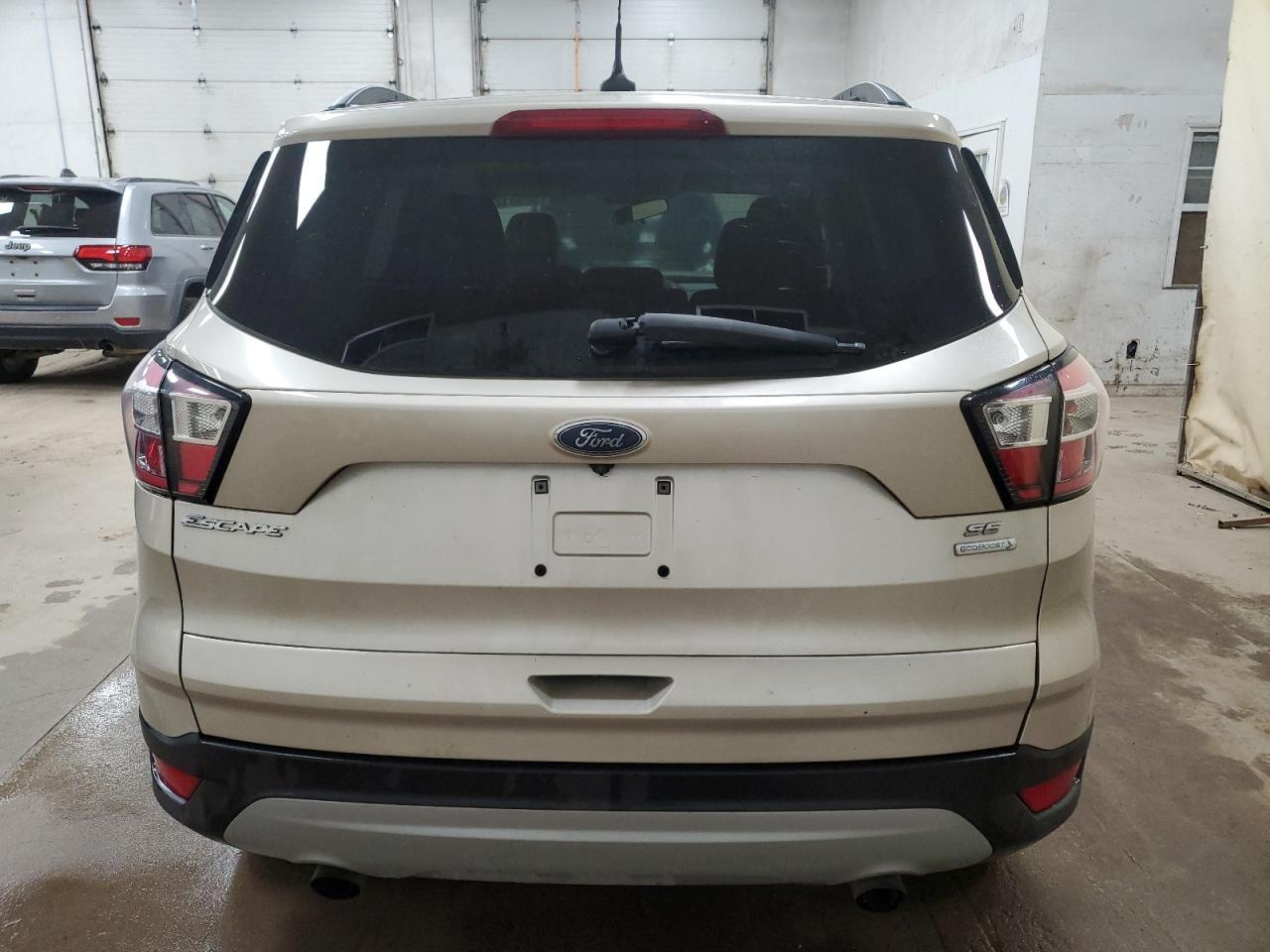 2018 Ford Escape Se - Фото 6