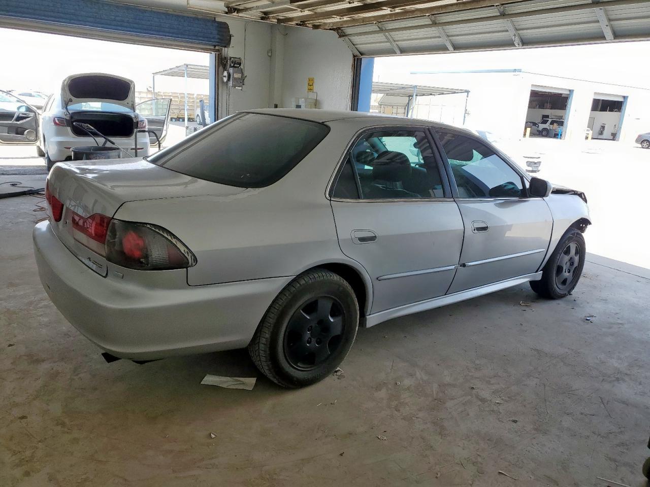 2002 Honda Accord Ex - Фото 3