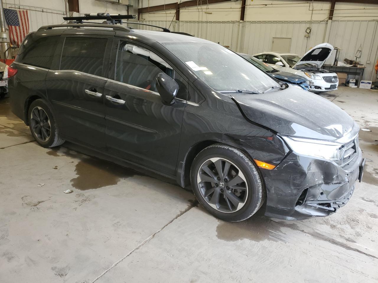 2023 Honda Odyssey Elite - Image 4