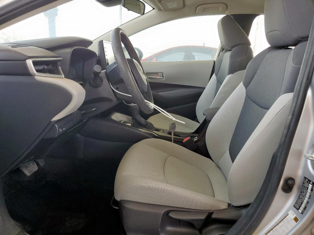 2021 Toyota Corolla L - Фото 7