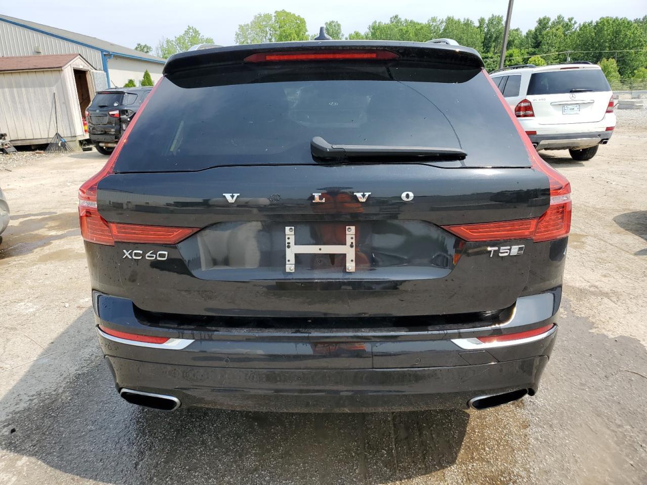 2018 Volvo Xc60 T5 Inscription - Image 6