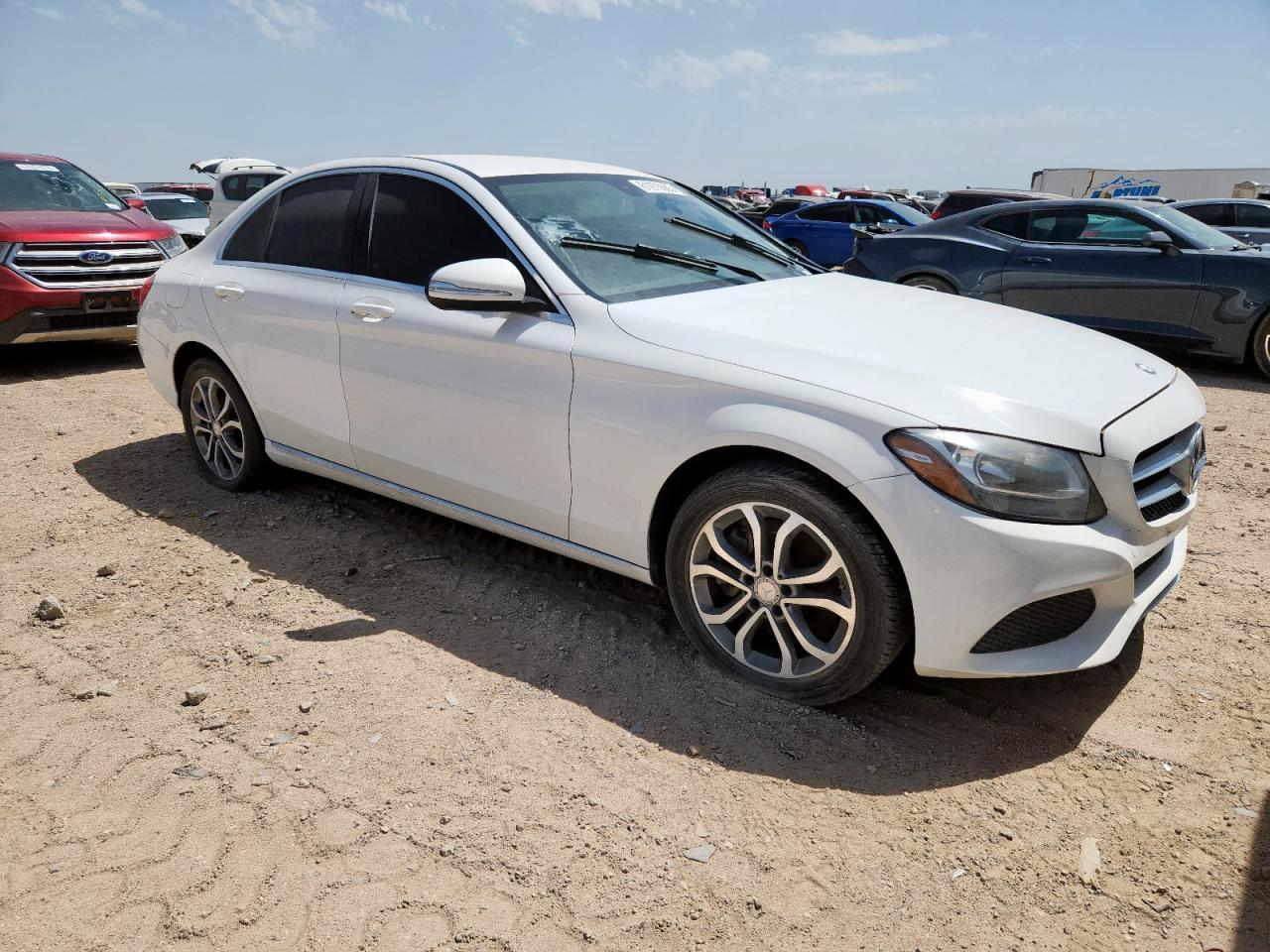 2015 Mercedes-Benz C 300 4Matic - Фото 4