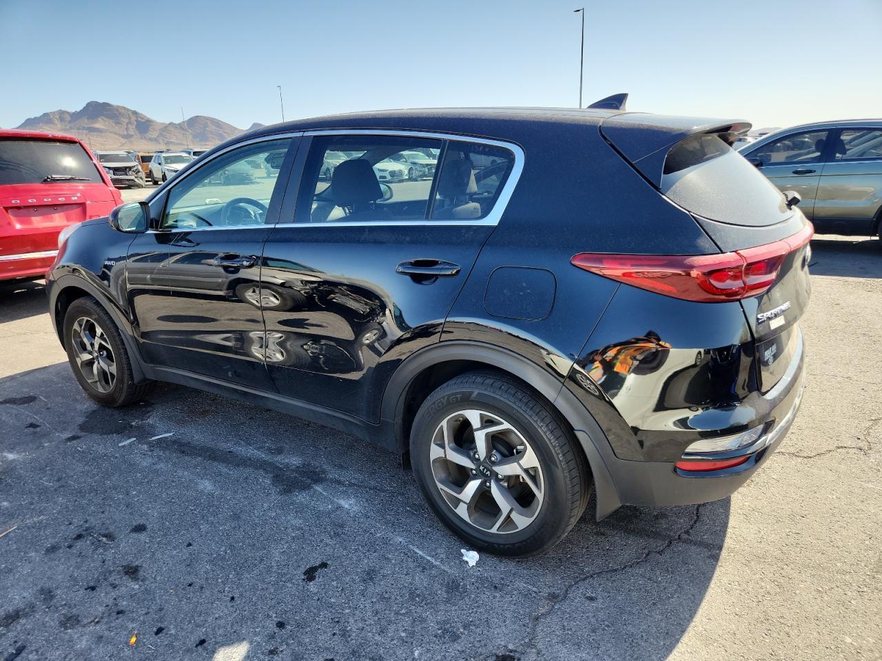 2022 Kia Sportage Lx - Фото 2