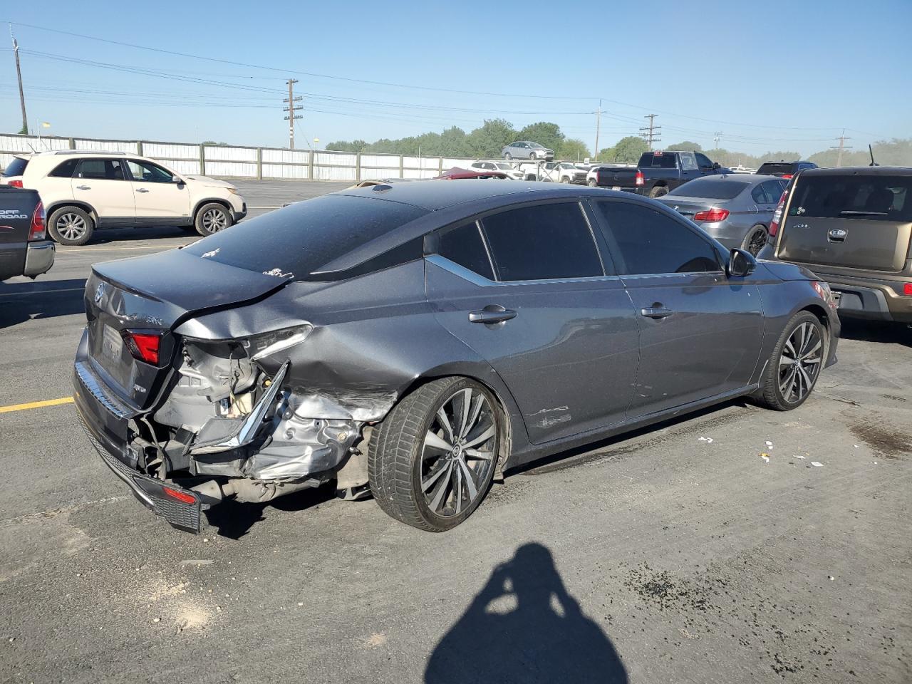 2020 Nissan Altima - Фото 3
