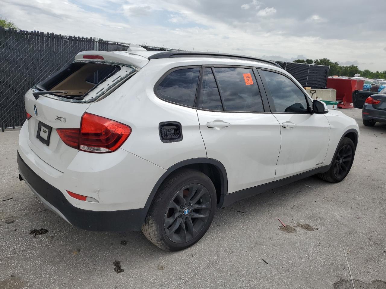 2015 BMW X1 xDrive28I - Фото 3